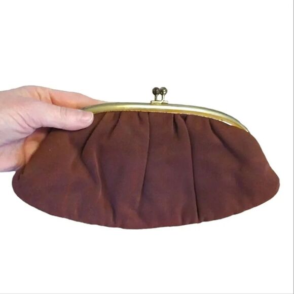Vintage 60s Van Raalte Cocoa Brown Top Kiss Lock Clutch - Picture 1 of 15